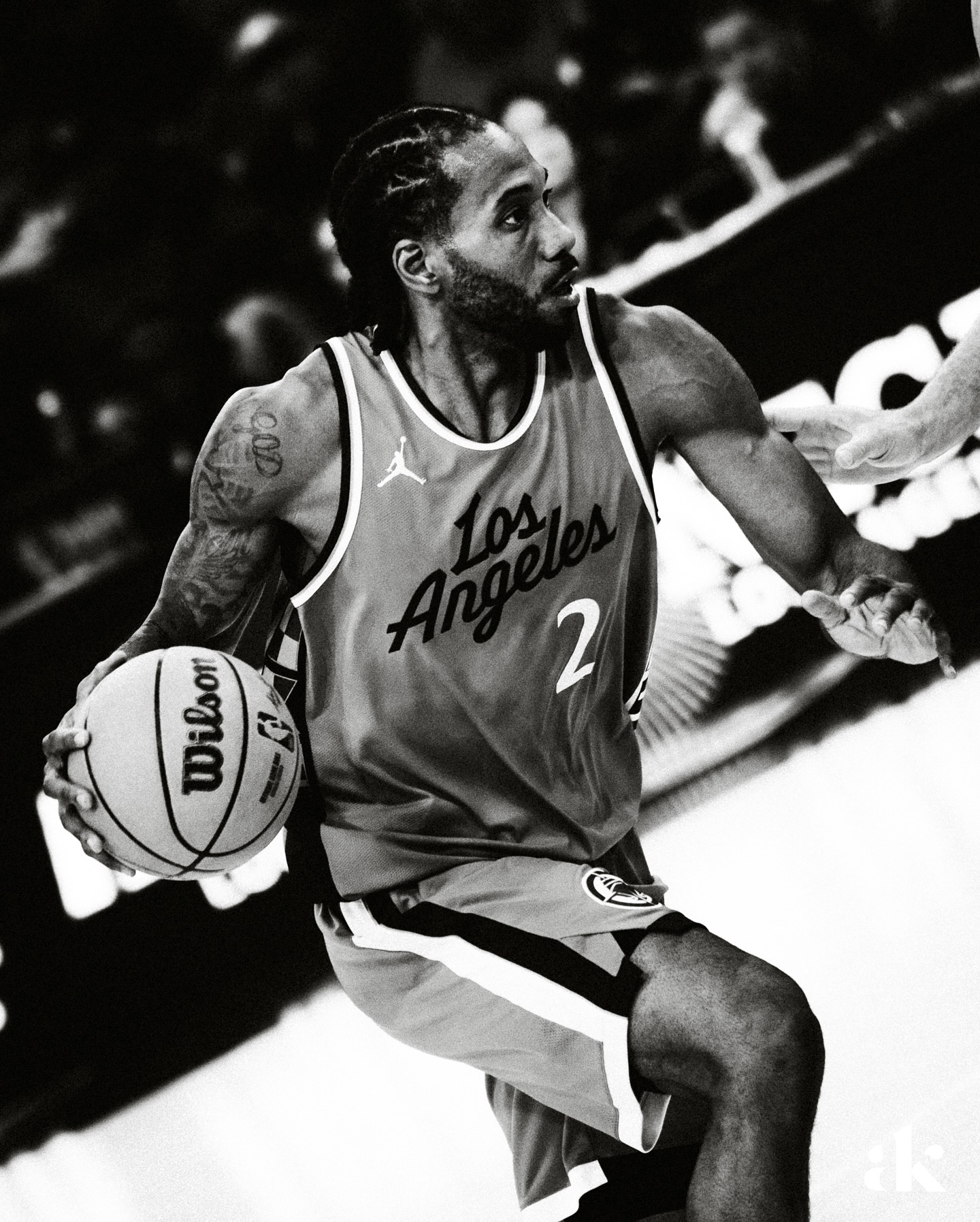 关于密尔沃基雄鹿训练开放日，赛后远射贴柱引欢呼，CBA季后赛在即，赛程密集仍需轮换的信息-JBO电竞