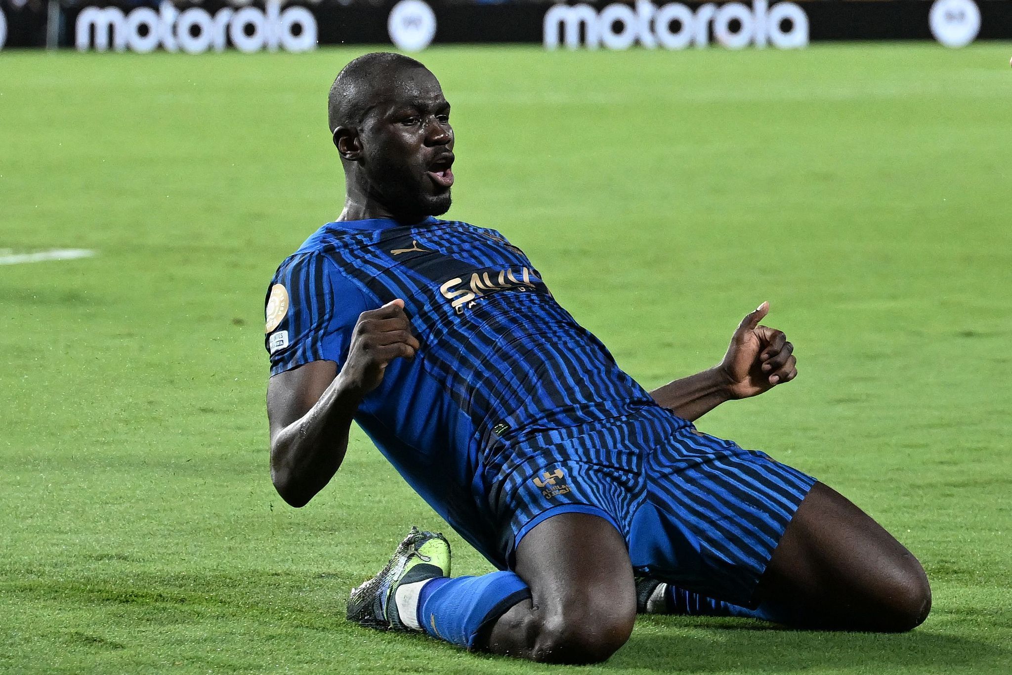 达拉斯独行侠迎意大利杯关键赛，窗口期刷新队史纪录，赛场秩序良好，资深球员宣示担当的简单介绍